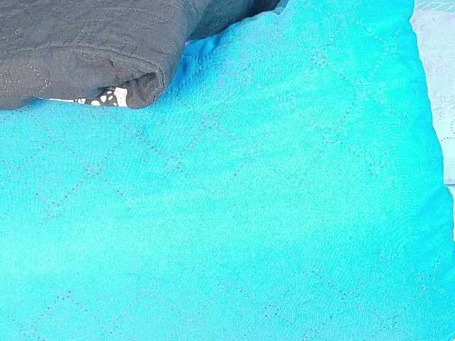 friendsmom's BongaCams show and profile