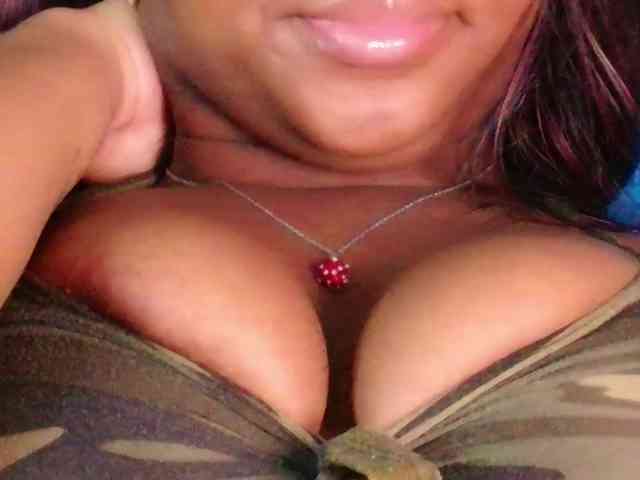 friendsmom webcam