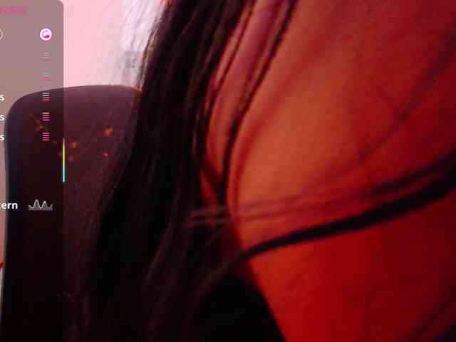 friendsmom webcam