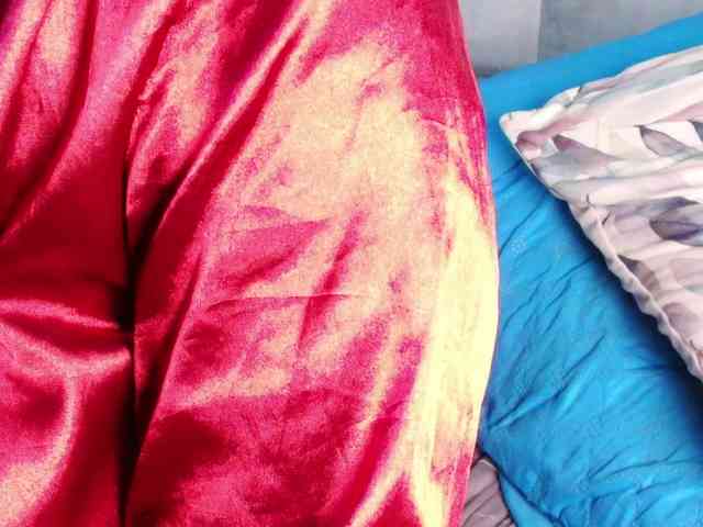 friendsmom webcam