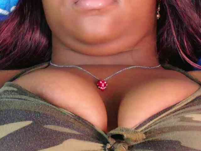 friendsmom webcam