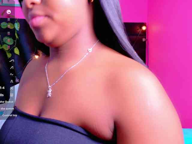 friendsmom webcam