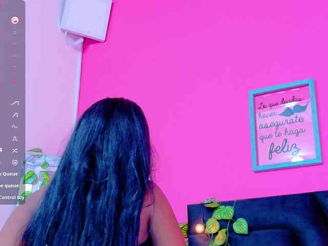 friendsmom webcam
