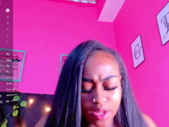friendsmom webcam