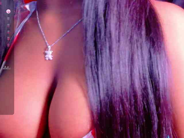 friendsmom webcam