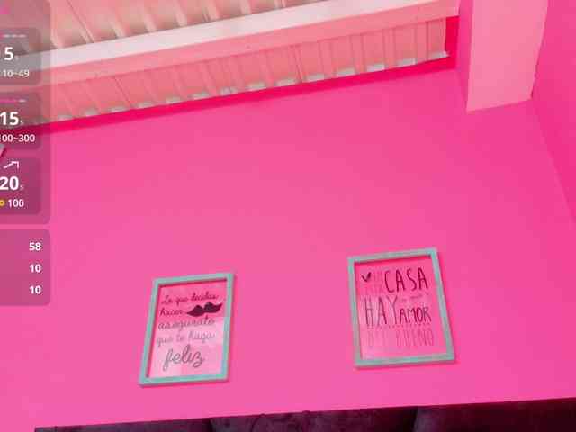 friendsmom webcam