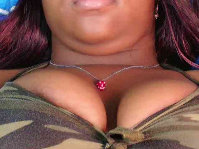 friendsmom webcam