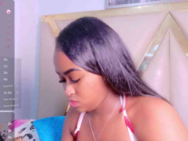 friendsmom webcam