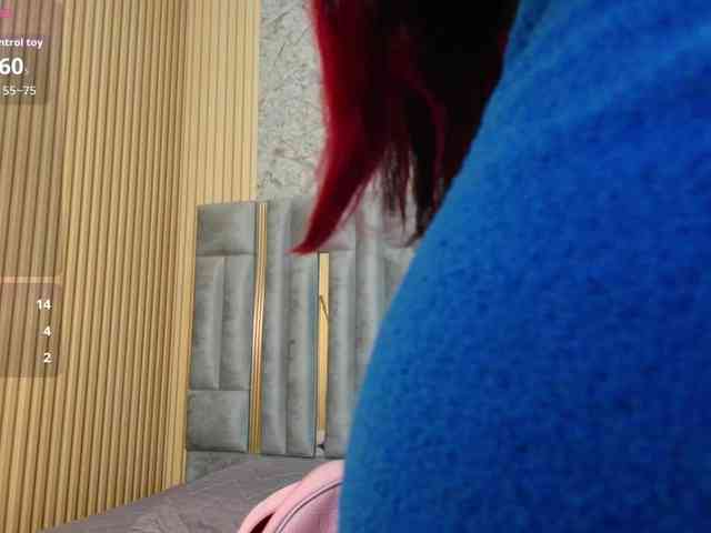 friendsmom webcam