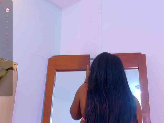 friendsmom webcam