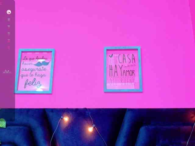friendsmom webcam