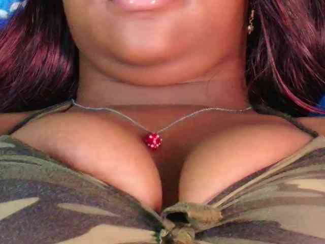 friendsmom webcam