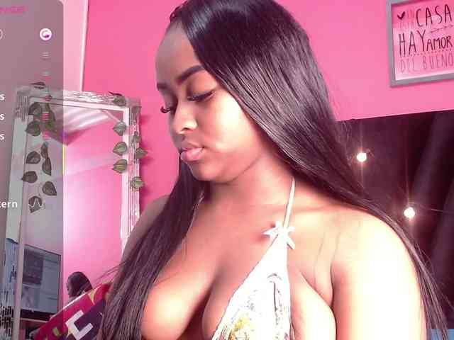 friendsmom webcam