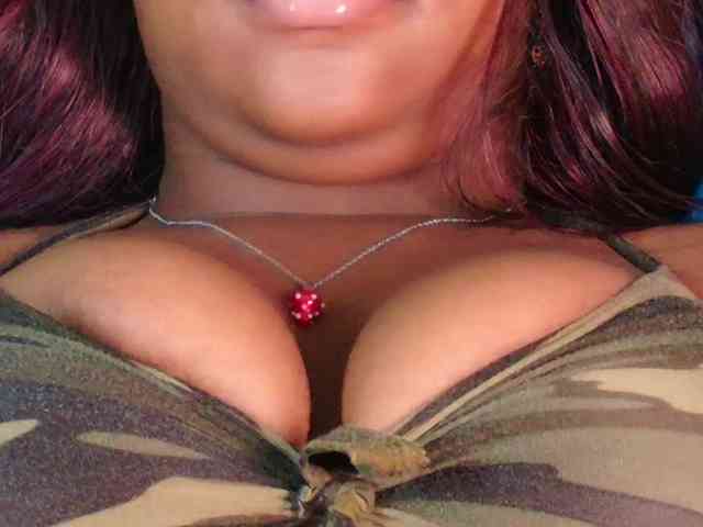 friendsmom webcam