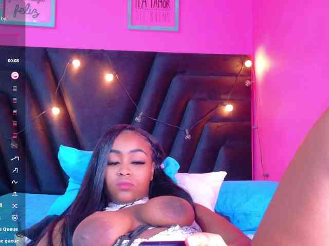 friendsmom webcam