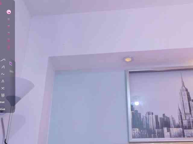 friendsmom webcam