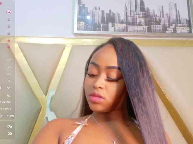 friendsmom webcam