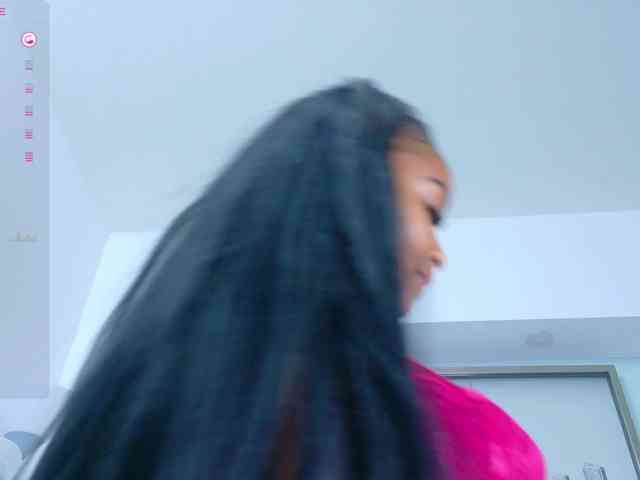 friendsmom webcam