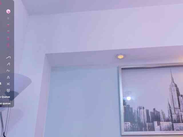 friendsmom webcam