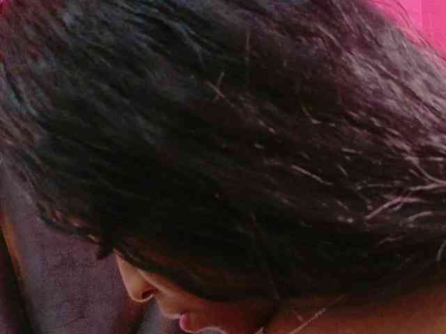 friendsmom webcam