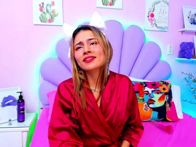 HannaPretthy's BongaCams show and profile