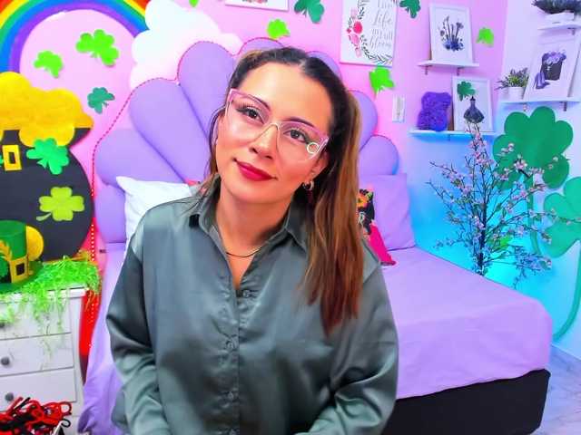 HannaPretthy's BongaCams show and profile