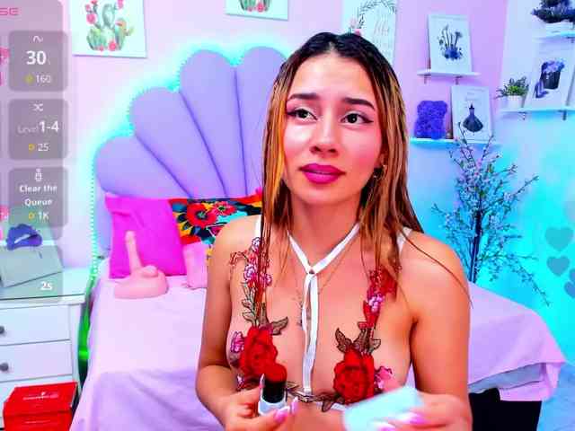 HannaPretthy Live Webcam on BongaCams