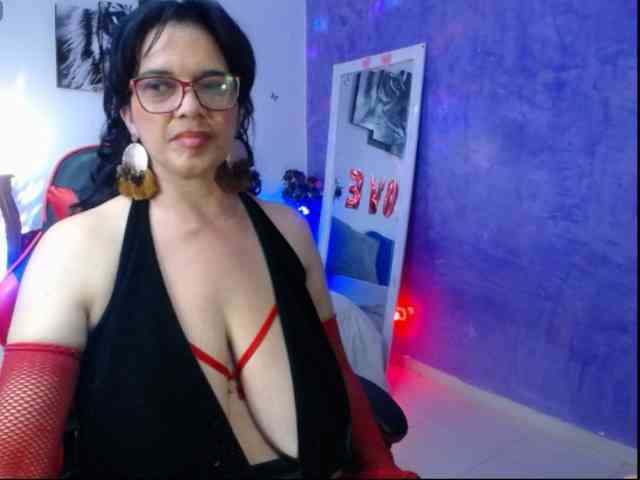 sarasmith2 webcam