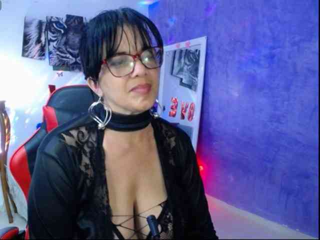 sarasmith2 webcam