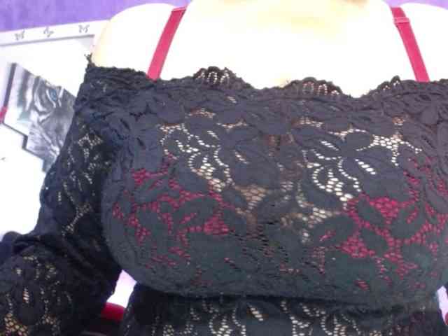 sarasmith2 webcam