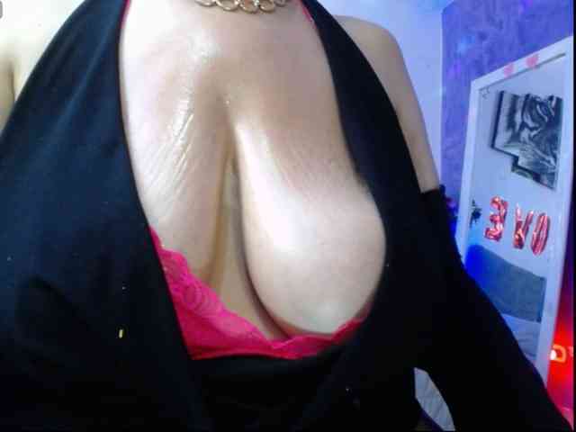 sarasmith2 webcam