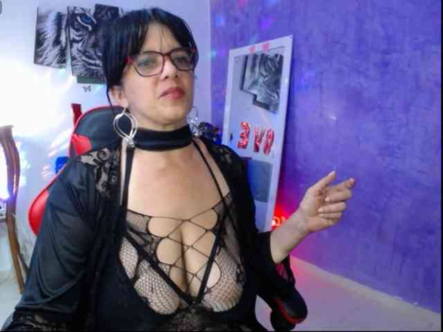 sarasmith2 webcam