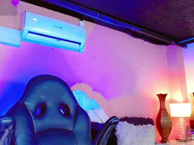 AnnabelleVillare... Live Webcam on BongaCams