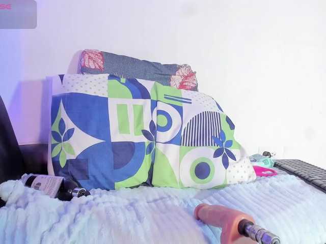 camilathomsson's BongaCams show and profile