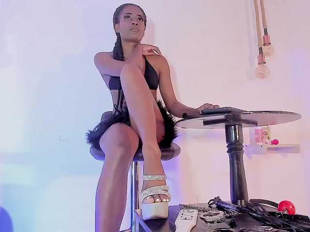 camilathomsson's BongaCams show and profile