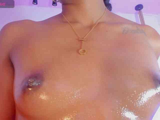 camilathomsson webcam