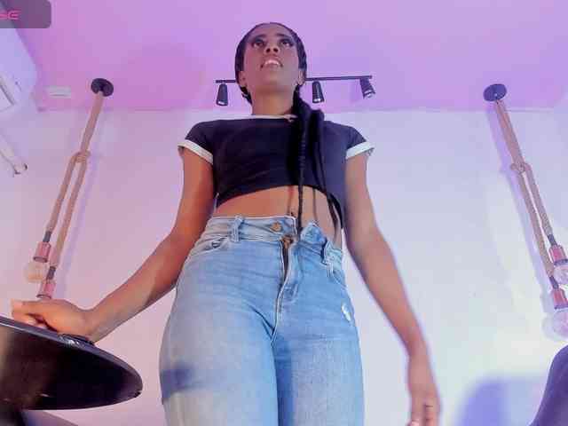 camilathomsson webcam