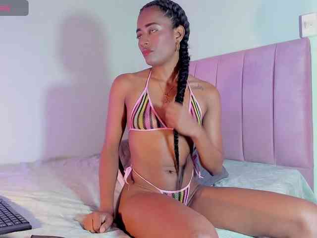 camilathomsson webcam