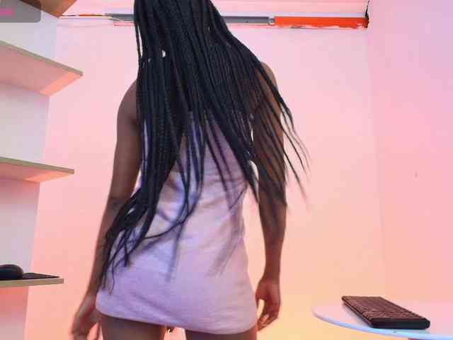 camilathomsson webcam