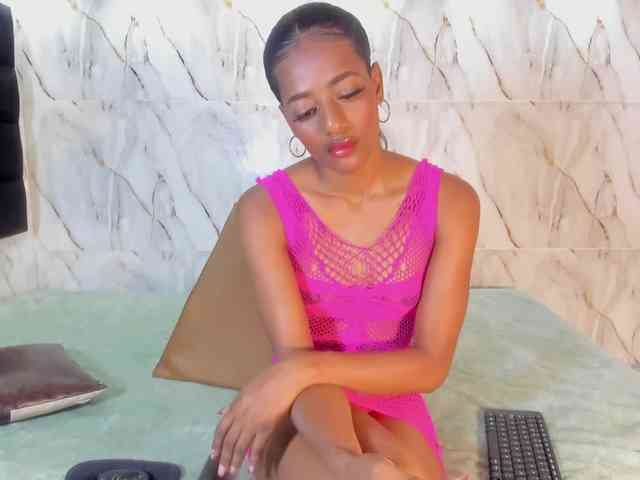 camilathomsson webcam