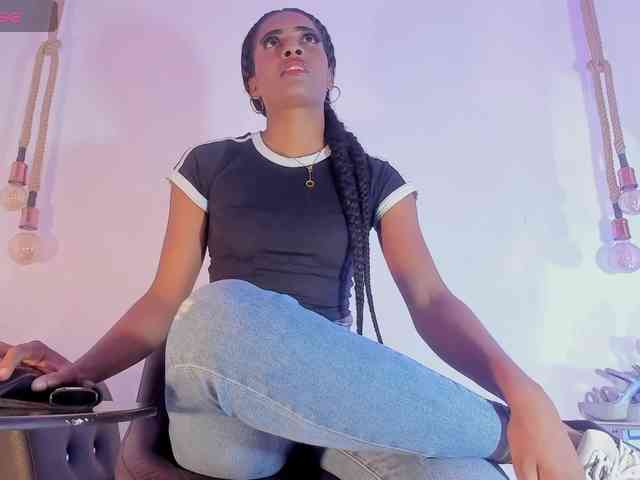 camilathomsson webcam