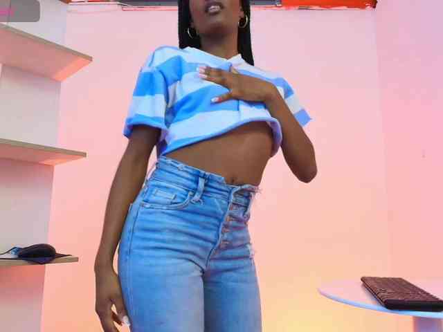 camilathomsson webcam