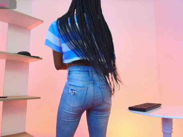 camilathomsson webcam