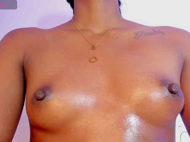 camilathomsson webcam