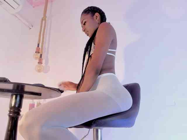 camilathomsson webcam