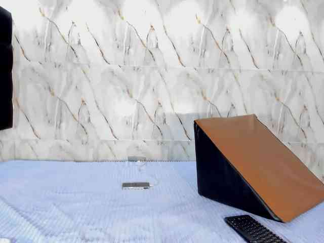 camilathomsson webcam