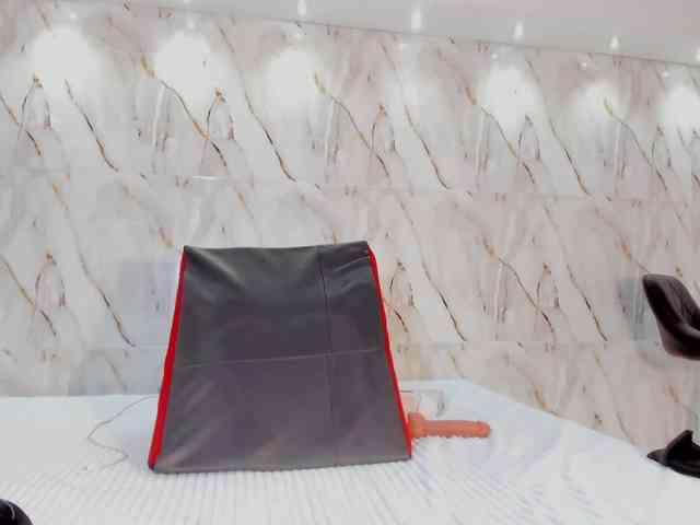 camilathomsson webcam