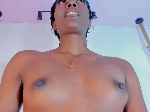 camilathomsson webcam