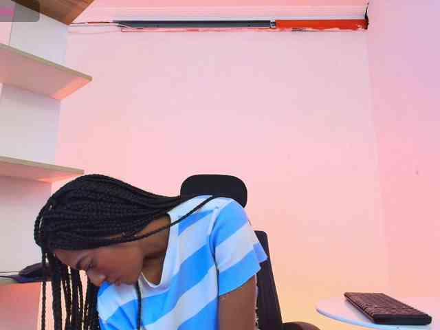 camilathomsson webcam