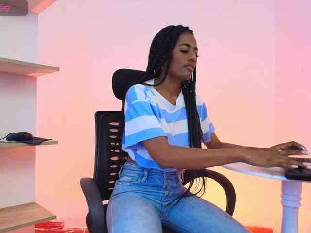 camilathomsson webcam